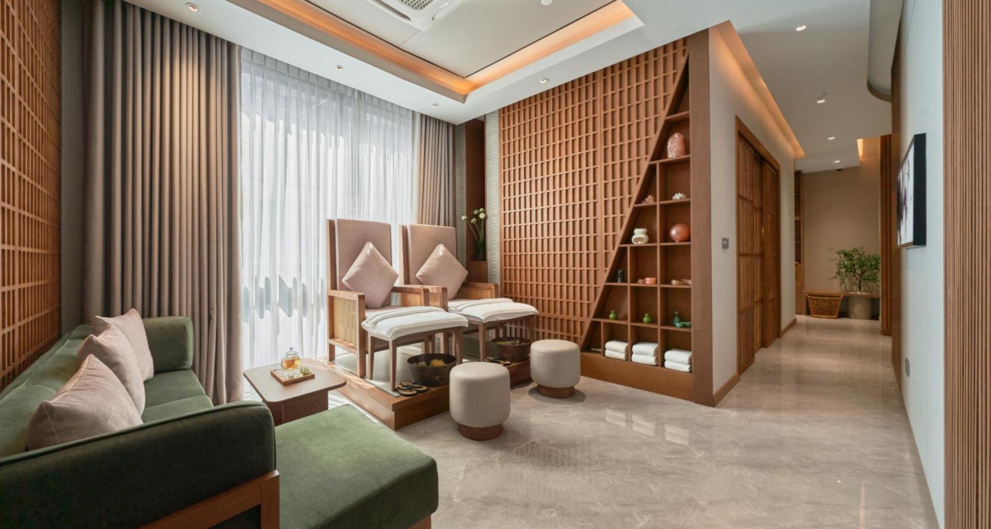 Luxcity Hotel & Apartment Phnom Penh Dış mekan fotoğraf
