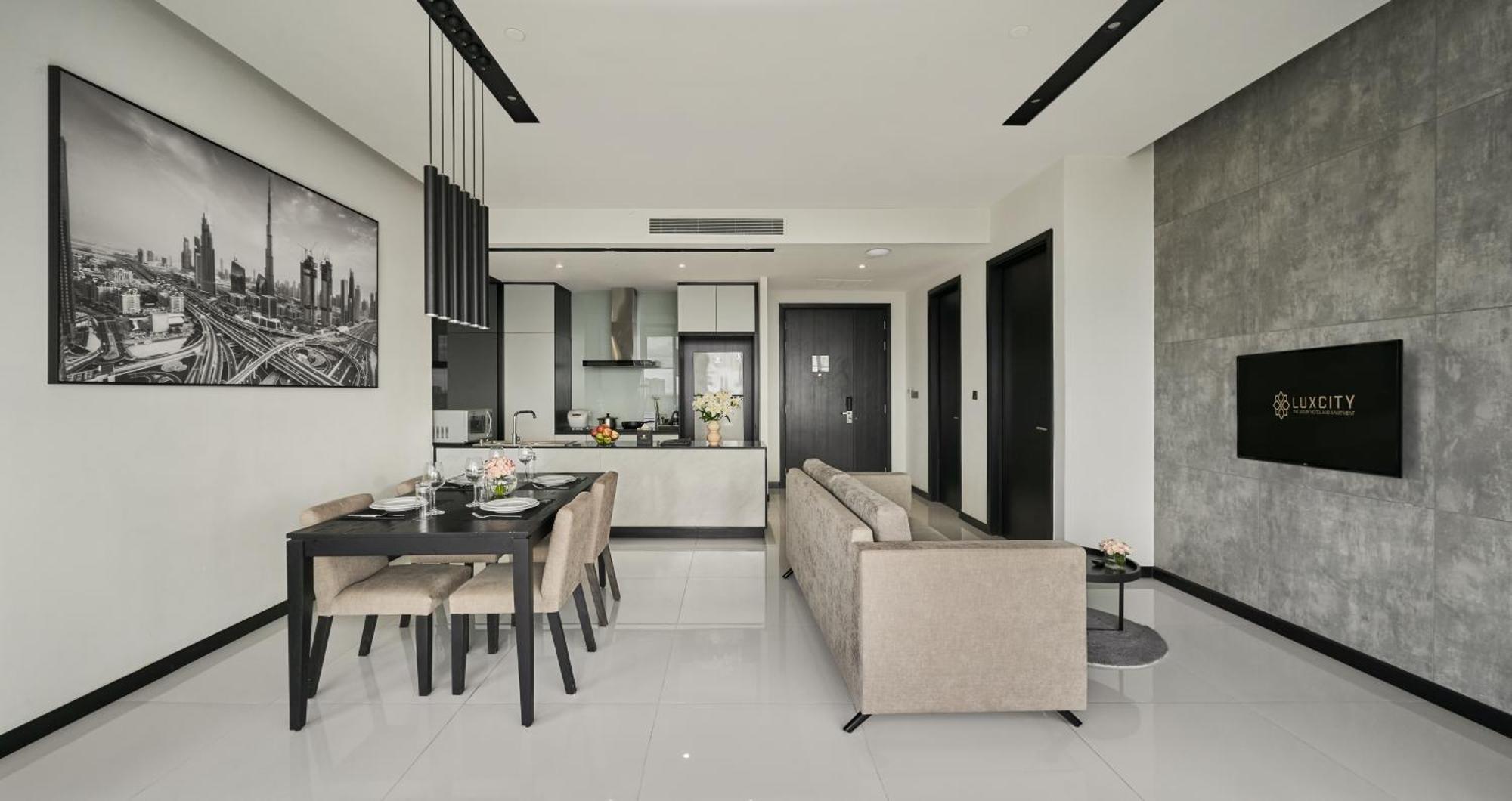 Luxcity Hotel & Apartment Phnom Penh Dış mekan fotoğraf