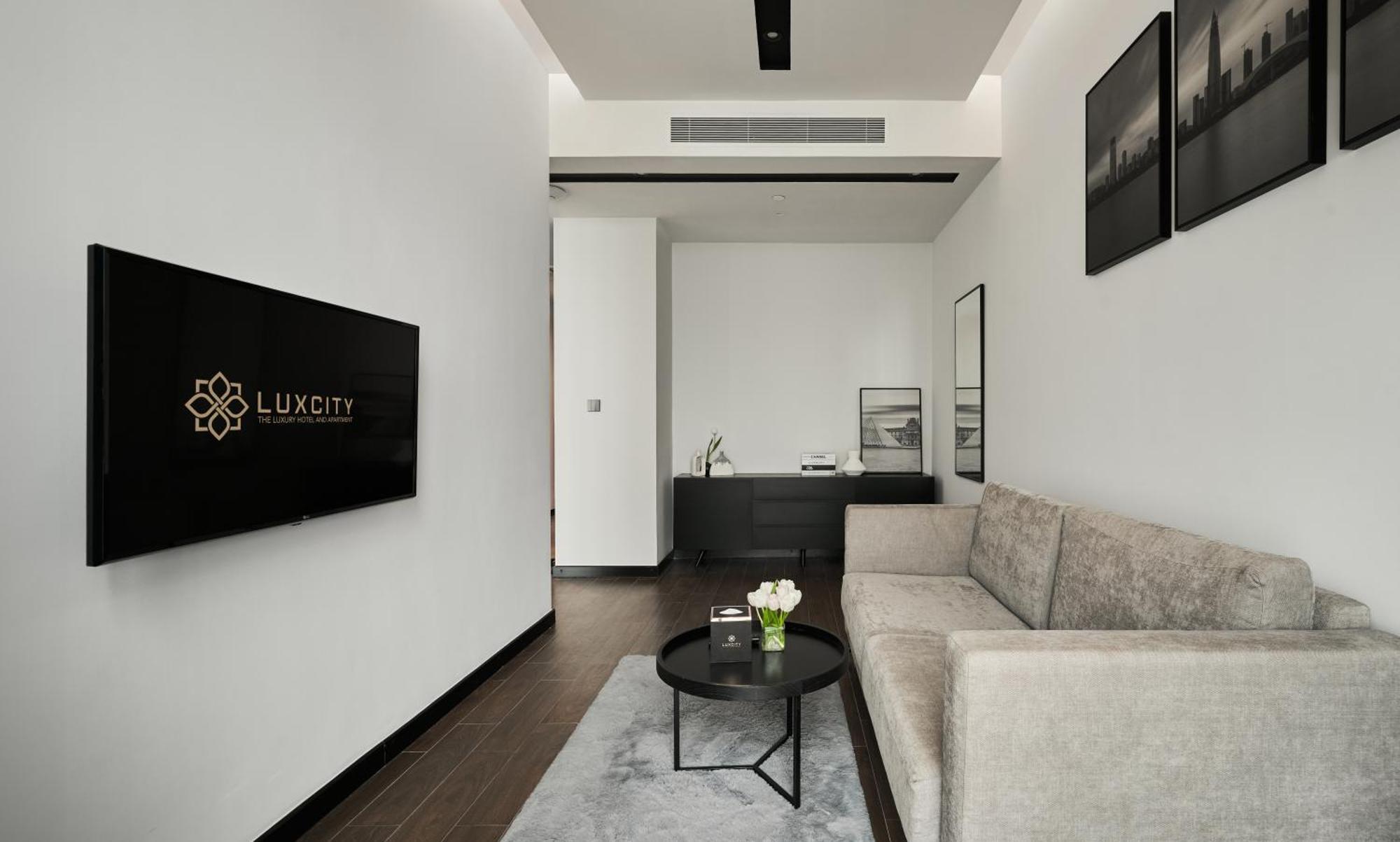Luxcity Hotel & Apartment Phnom Penh Dış mekan fotoğraf